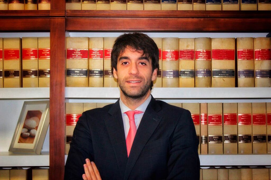 Alberto abogado de H60